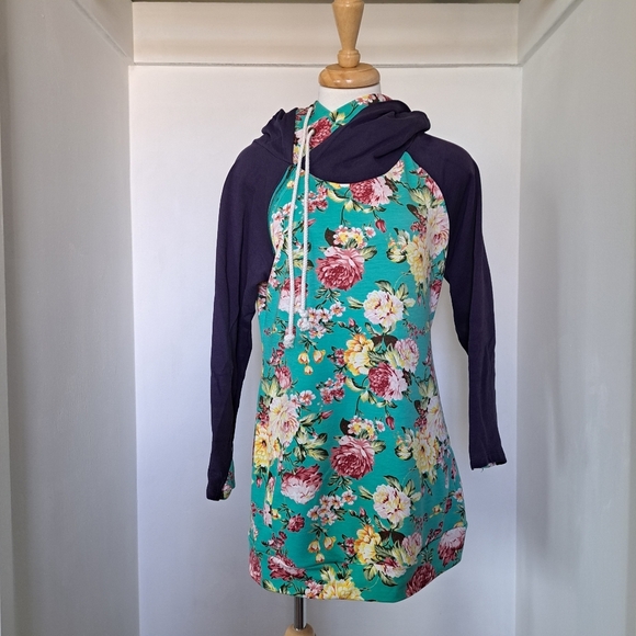 Vanilla Bay Floral Mini Dress with Hood - Teal and Purple - Picture 5 of 13